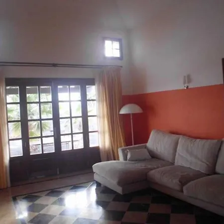 Playa Blanca Sleeps 4 Pool Wifi Apartment